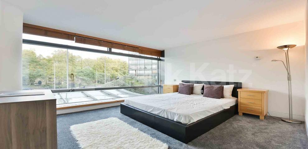 			UNDER OFFER, 2 Bedroom, 1 bath, 1 reception Apartment			 Parliament View, Albert Embankment